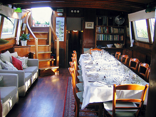CRUCEROS FLUVIALES CANALES DE FRANCIA CANAL DU MIDI ATHOS DESCUENTOS OFERTAS CRUCEROS EN FAMILIA CRUCEROS EN GRUPO ALQUILER CHARTER DE CRUCEROS BARCOS PRIVADOS CRUCEROS SUR DE FRANCIA